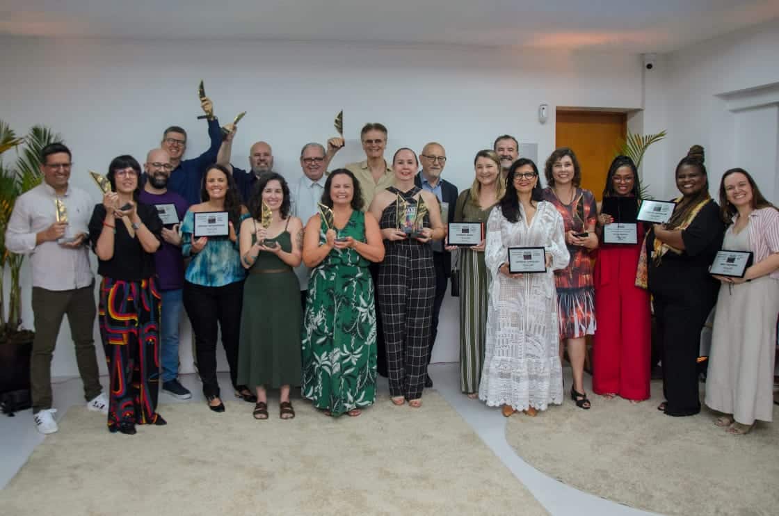 Os vencedores do Prêmio AGES Livro do Ano 2025 e do Prêmio Parceiros da escrita foram anunciados nessa quinta-feira